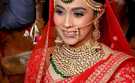 Bhavneet - Makeup Artist - Best Bridal & Wedding Makeup Artist in  Delhi NCR